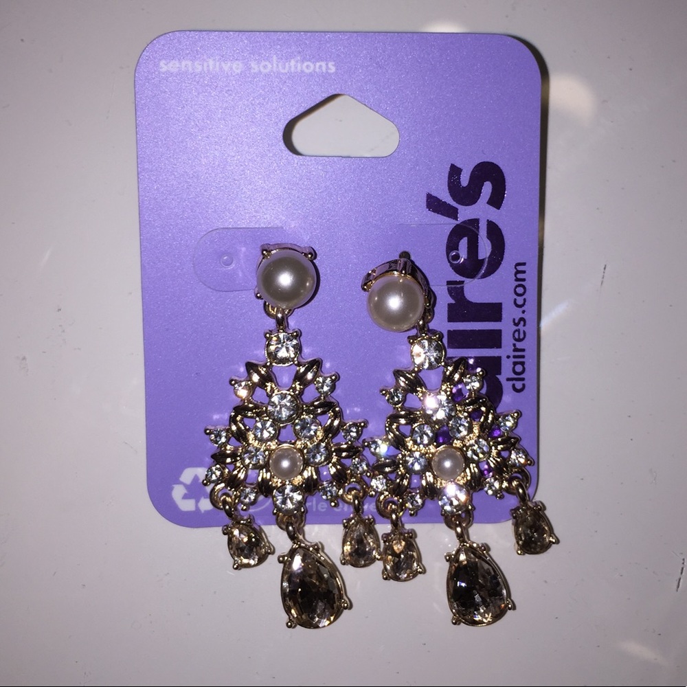 🆕 GORGEOUS EARRINGS😍✨